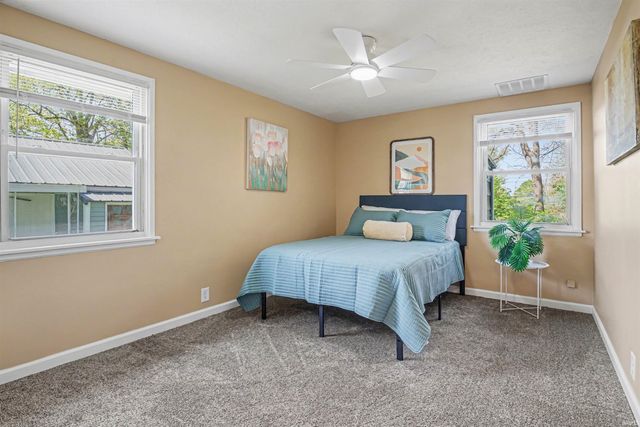1615 Altgeld Street, South Bend, IN 46614