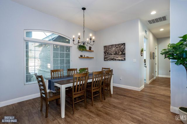 11115 Efada Drive, Bakersfield, CA 93312