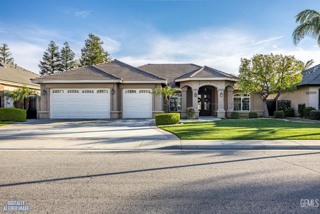 11115 Efada Drive, Bakersfield, CA 93312