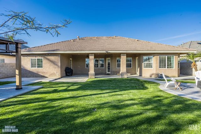 11115 Efada Drive, Bakersfield, CA 93312