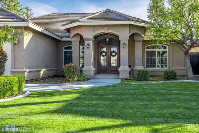 11115 Efada Drive, Bakersfield, CA 93312