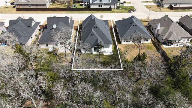 1630 Briscoe Manor Court, College Station, TX 77845