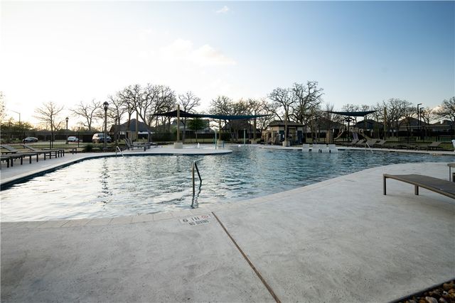 1630 Briscoe Manor Court, College Station, TX 77845