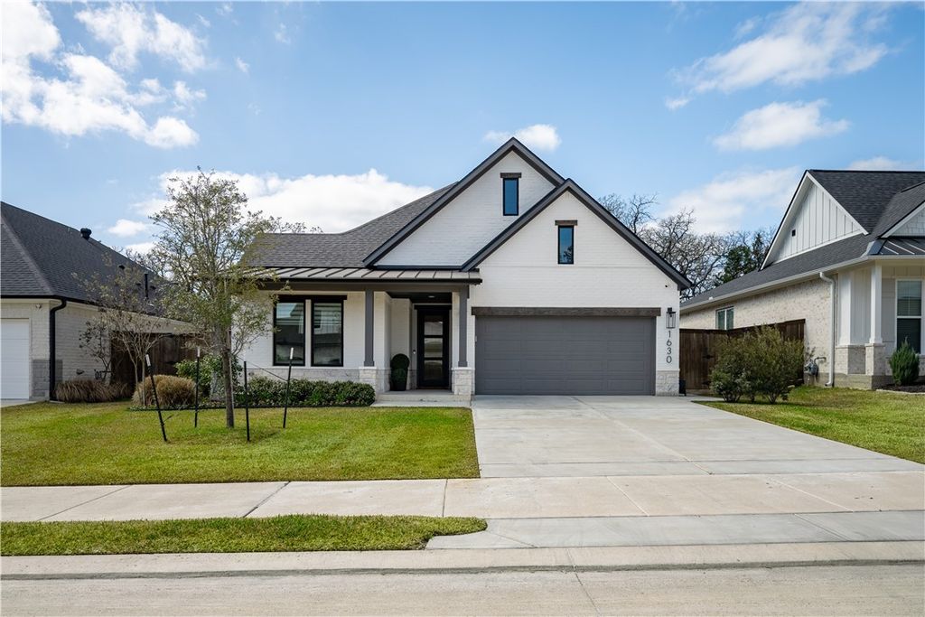 1630 Briscoe Manor Court, College Station, TX 77845