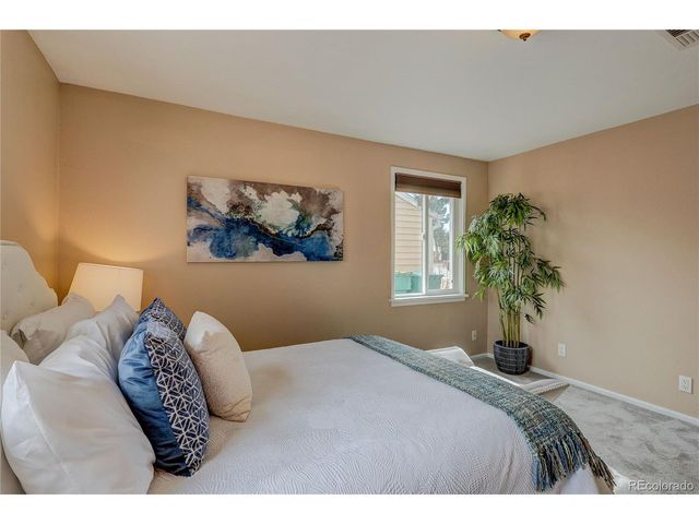 736 Fulton St, Aurora, CO 80010