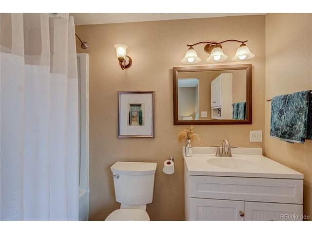 736 Fulton St, Aurora, CO 80010