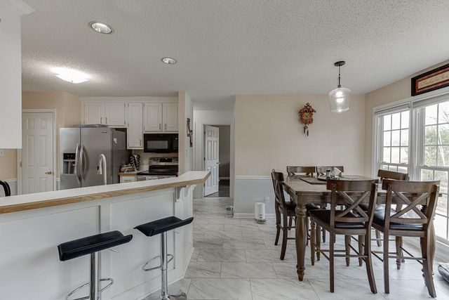 1262 Bowman Road, Lawrenceville, GA 30045