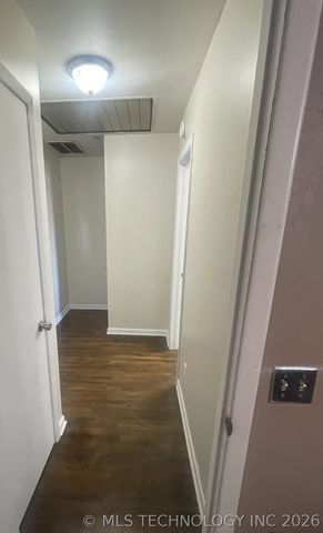 205 W Kaw Avenue, Cleveland, OK 74020