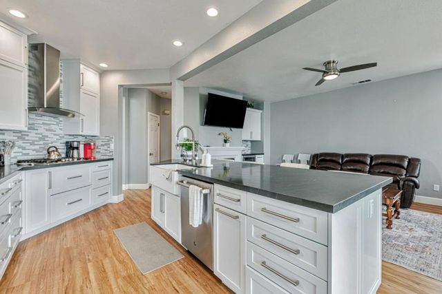 2072 Windward, Discovery Bay, CA 94505