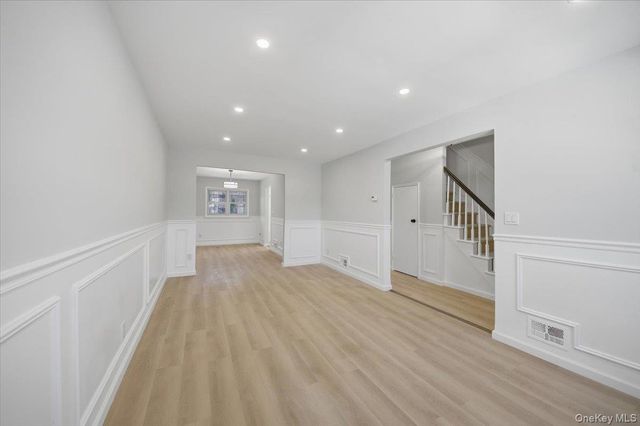 4158 Baychester Avenue, Bronx, NY 10466