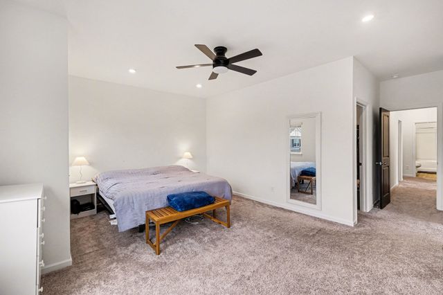 2304 Madeline Ct, Columbia, TN 38401