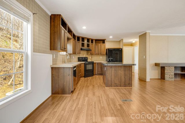 403 Youngs Gap Road, Fletcher, NC 28732