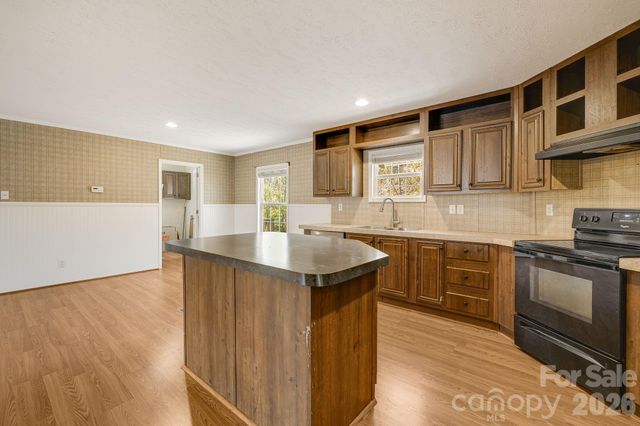 403 Youngs Gap Road, Fletcher, NC 28732