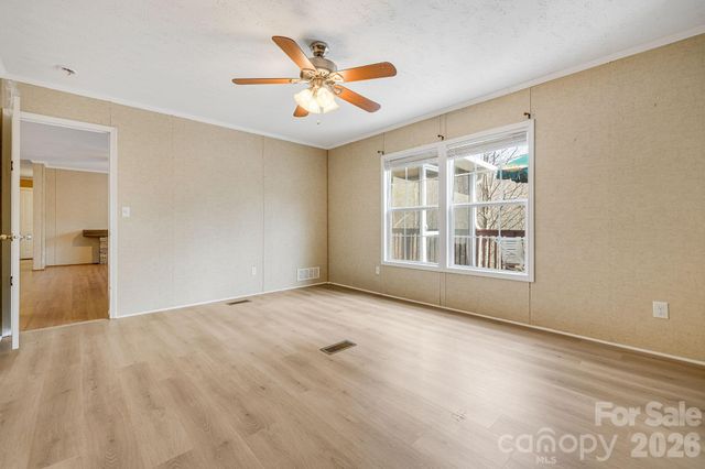 403 Youngs Gap Road, Fletcher, NC 28732