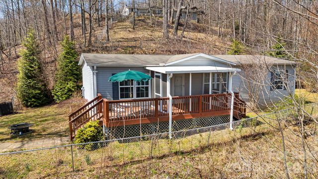 403 Youngs Gap Road, Fletcher, NC 28732