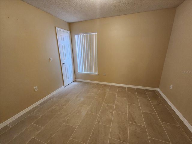 6913 LONG NEEDLE COURT, Orlando, FL 32822