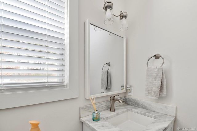 65 Doane Avenue, Bellport, NY 11713