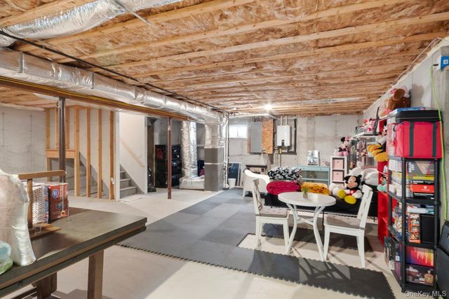 65 Doane Avenue, Bellport, NY 11713