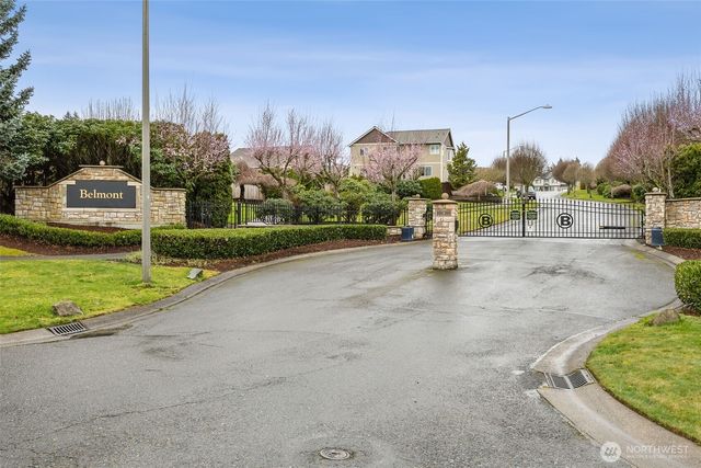 6810 83rd Street Ct E, Puyallup, WA 98371