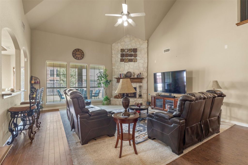 7256 Rueda, Grand Prairie, TX 75054 — photo 3