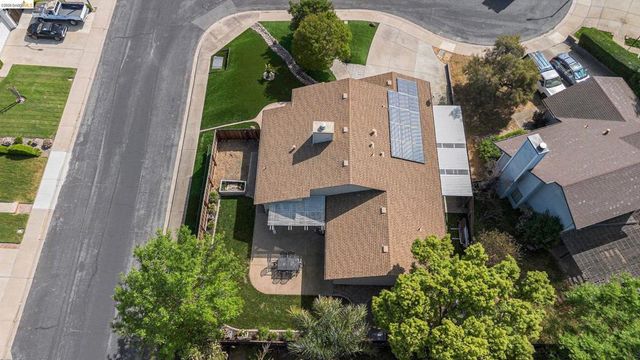 80 Mandeville Ct, Oakley, CA 94561