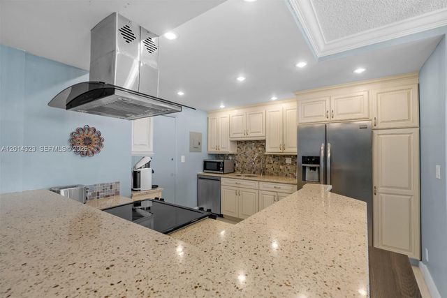 2100 S Ocean Ln 1704, Fort Lauderdale, FL 33316
