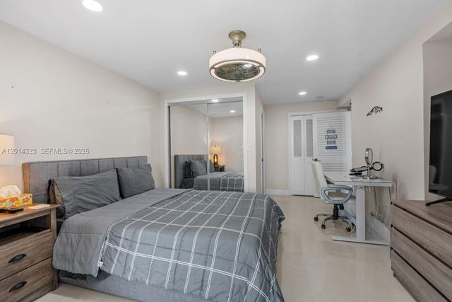 2100 S Ocean Ln 1704, Fort Lauderdale, FL 33316
