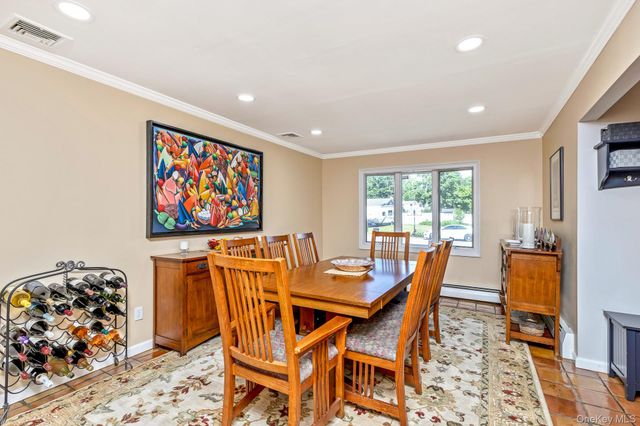 16 Redwood Lane, South Setauket, NY 11720