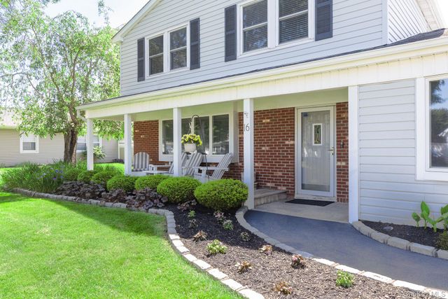 16 Redwood Lane, South Setauket, NY 11720