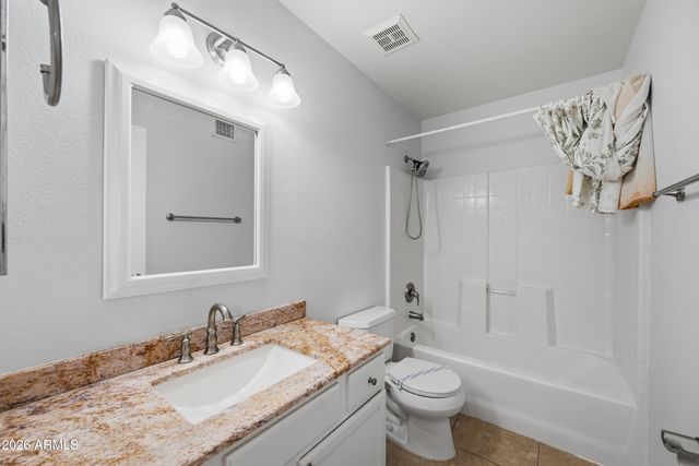 3906 E KIMBERLY Way, Phoenix, AZ 85050