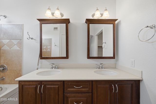 3906 E KIMBERLY Way, Phoenix, AZ 85050