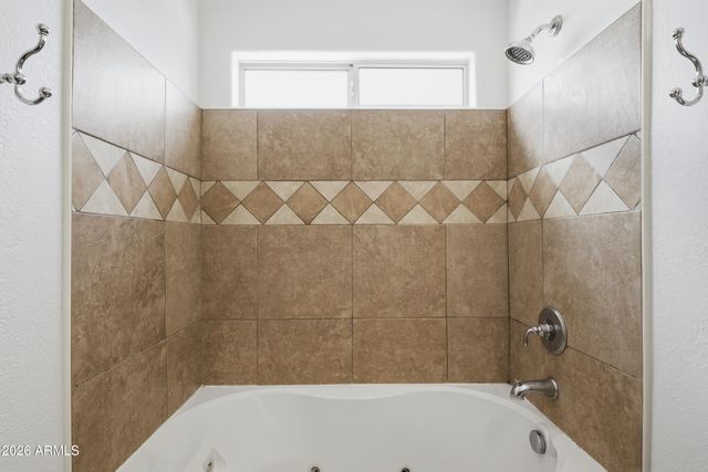 3906 E KIMBERLY Way, Phoenix, AZ 85050