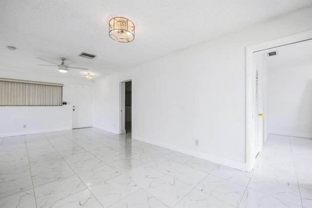 941 Crystal Lake Drive 207, Deerfield Beach, FL 33064