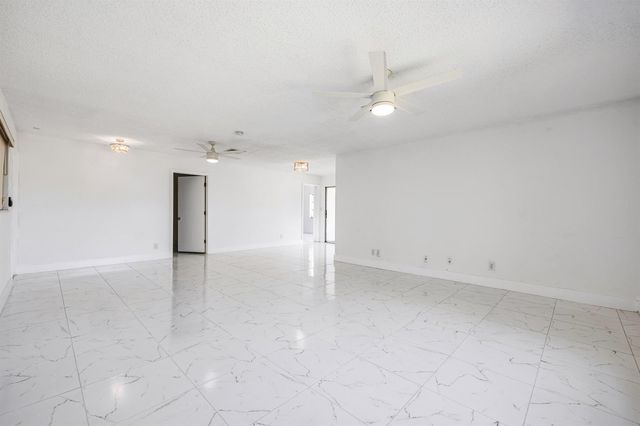 941 Crystal Lake Drive 207, Deerfield Beach, FL 33064