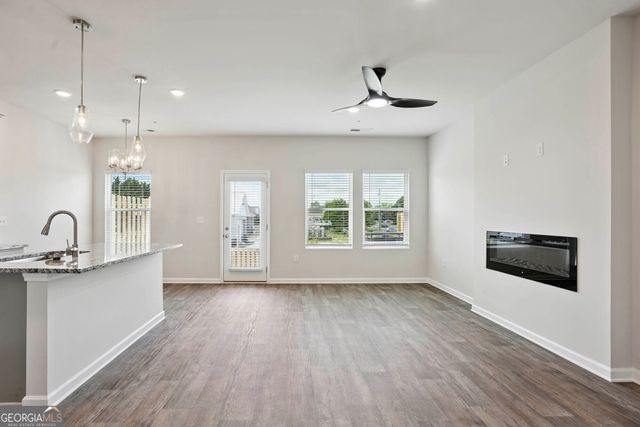 11516 Kimberly Way, Hampton, GA 30228