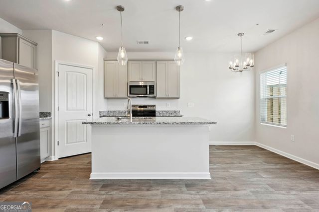 11516 Kimberly Way, Hampton, GA 30228