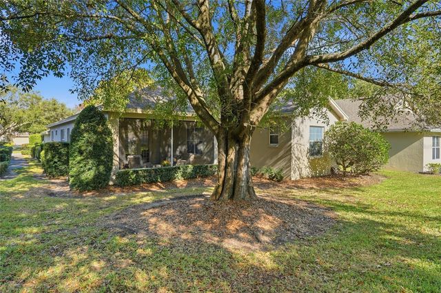 106 JARDIN LANE, Winter Haven, FL 33884