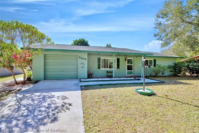 2209 Sunset Drive, Sebring, FL 33870