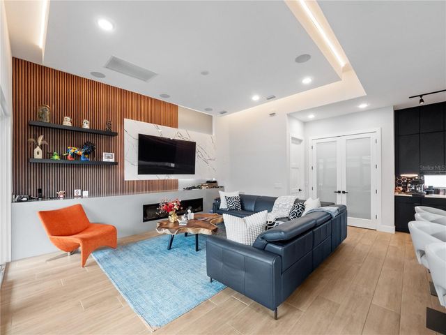 239 HAMPTON LOOP, Davenport, FL 33837