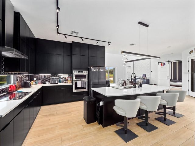 239 HAMPTON LOOP, Davenport, FL 33837