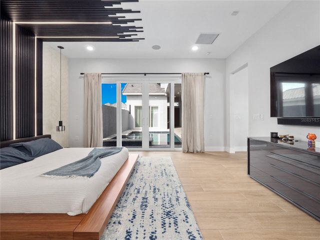 239 HAMPTON LOOP, Davenport, FL 33837