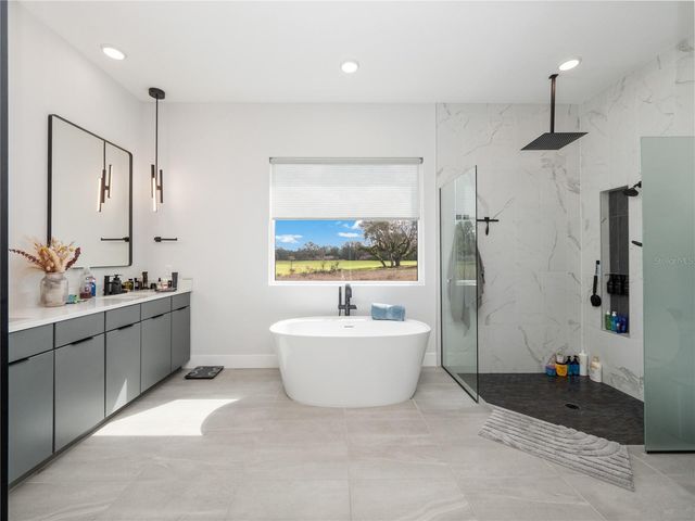 239 HAMPTON LOOP, Davenport, FL 33837