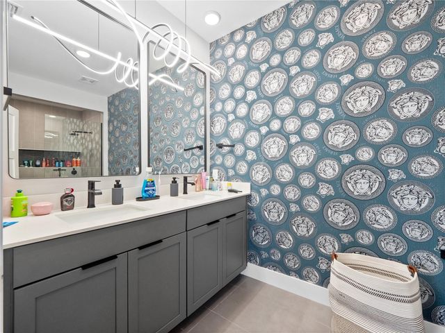 239 HAMPTON LOOP, Davenport, FL 33837