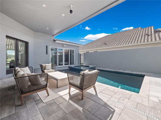 239 HAMPTON LOOP, Davenport, FL 33837