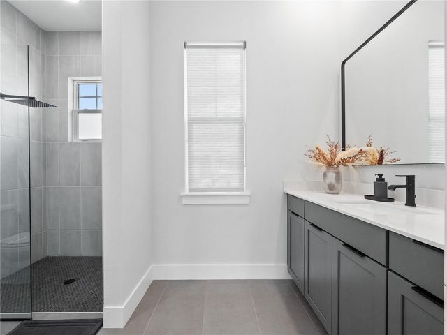 239 HAMPTON LOOP, Davenport, FL 33837