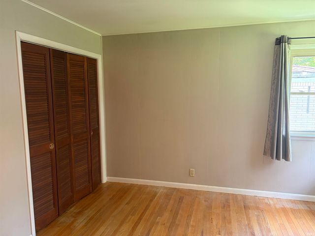 1104 Maxwell Avenue, Monticello, IN 47960
