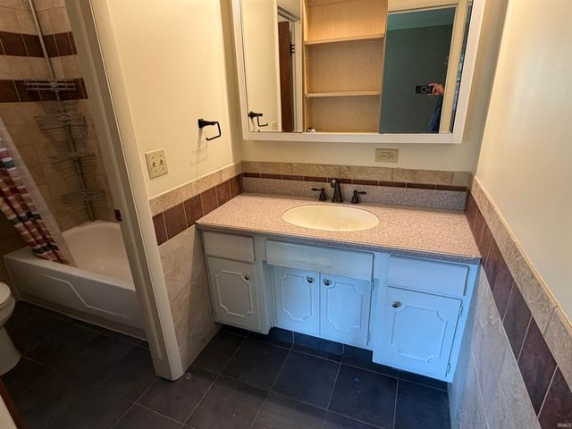 1104 Maxwell Avenue, Monticello, IN 47960