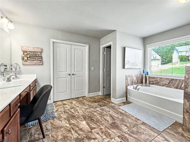 81 White Magnolia Way, Dallas, GA 30132