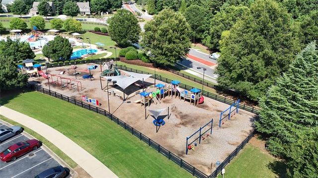 81 White Magnolia Way, Dallas, GA 30132