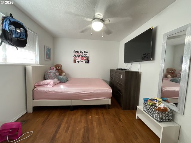 19305 Sw YORK St, Beaverton, OR 97003